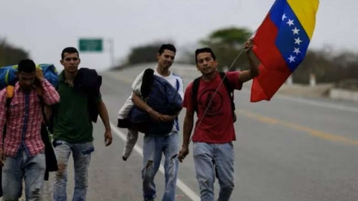 Venezolanos en Colombia reciben un trato desastroso en materia migratoria: LES CUESTA RENOVAR LOS PAPELES