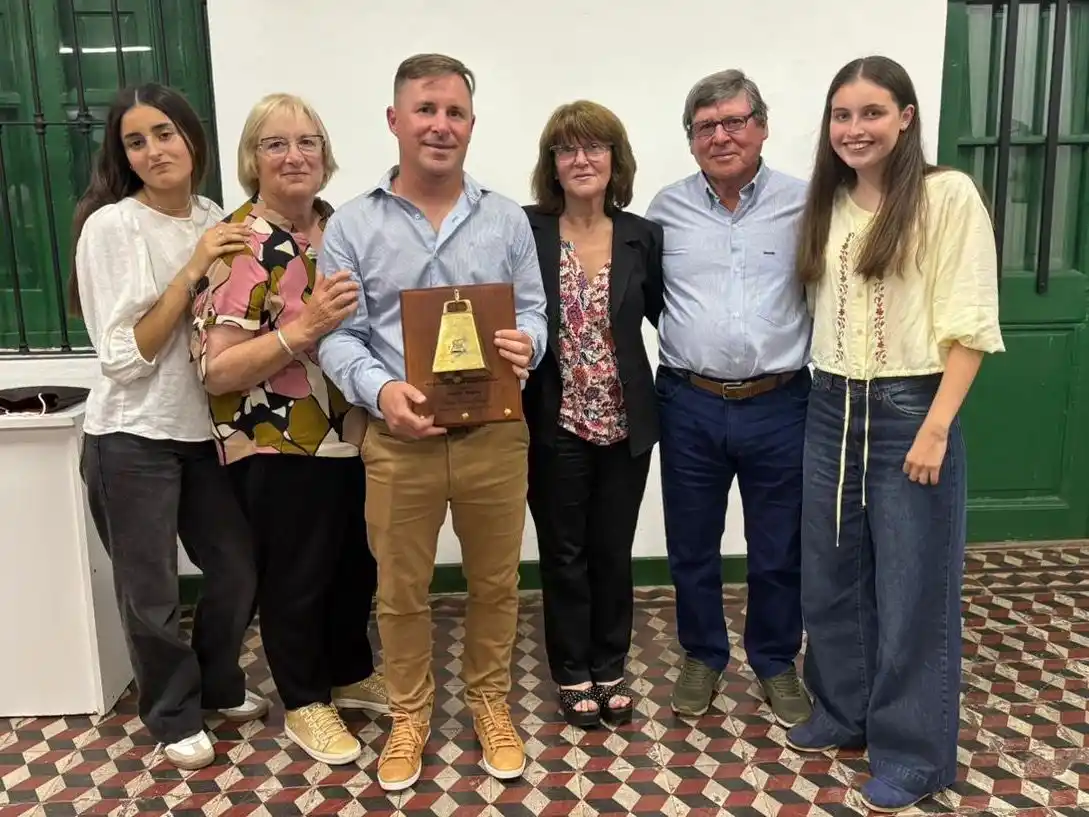 Fabián y su familia, pilares fundamentales en su vida.