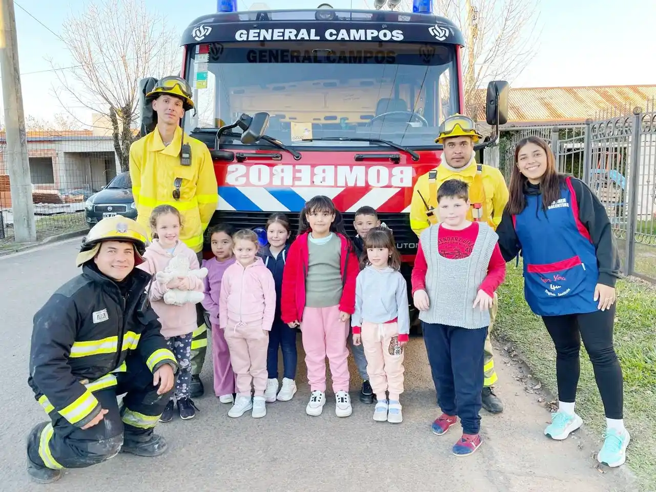 Bomberos Voluntarios en su día