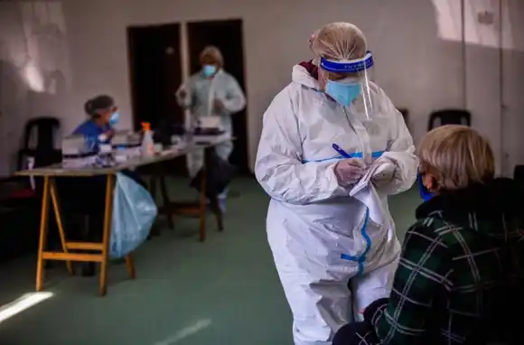 Reportan 12 casos positivos y 19 recuperados en Mar del Plata