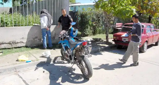 Hurtó en un local y lo atraparon