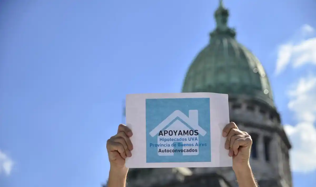 Con el voto dividido de JxC, Diputados aprobó cambios para los créditos UVA