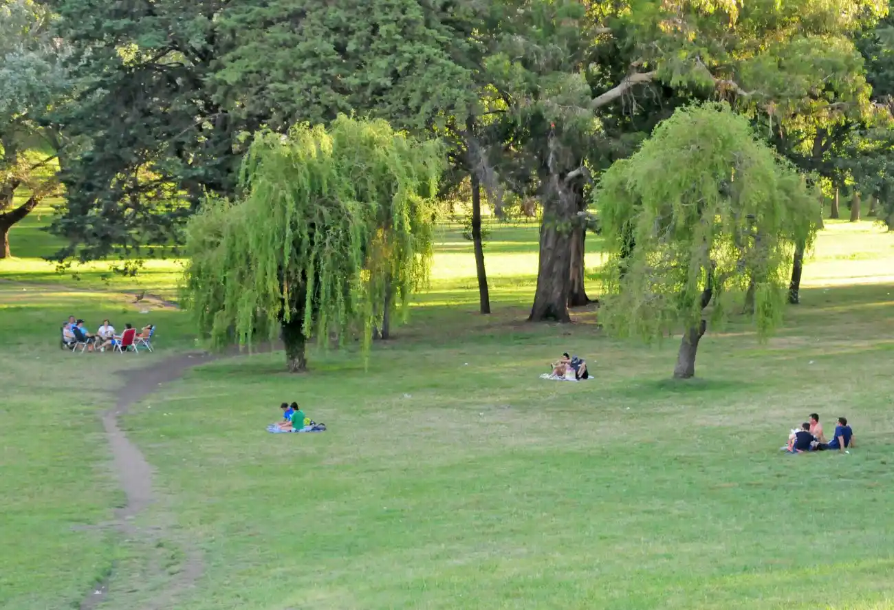 Sigue la ola de calor en Tandil y se reeditan los problemas por la falta de agua en barrio
