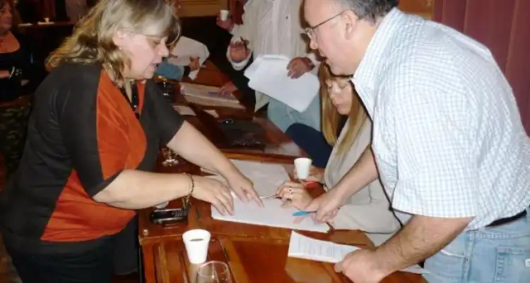 El HCD aprobó la ordenanza que regula la actividad de criaderos y feedlots