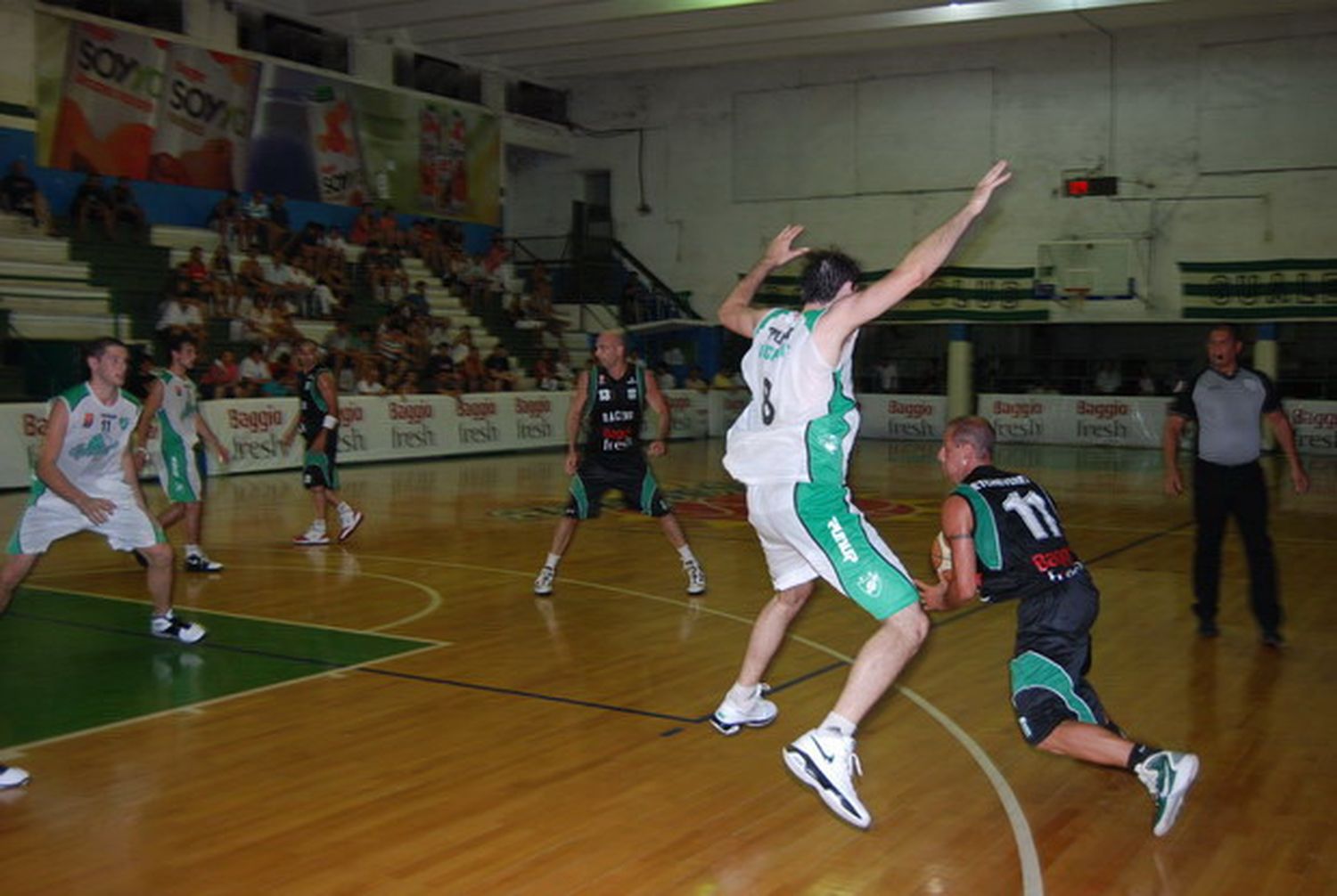 Racing tiene que ganar o ganar ante Brown