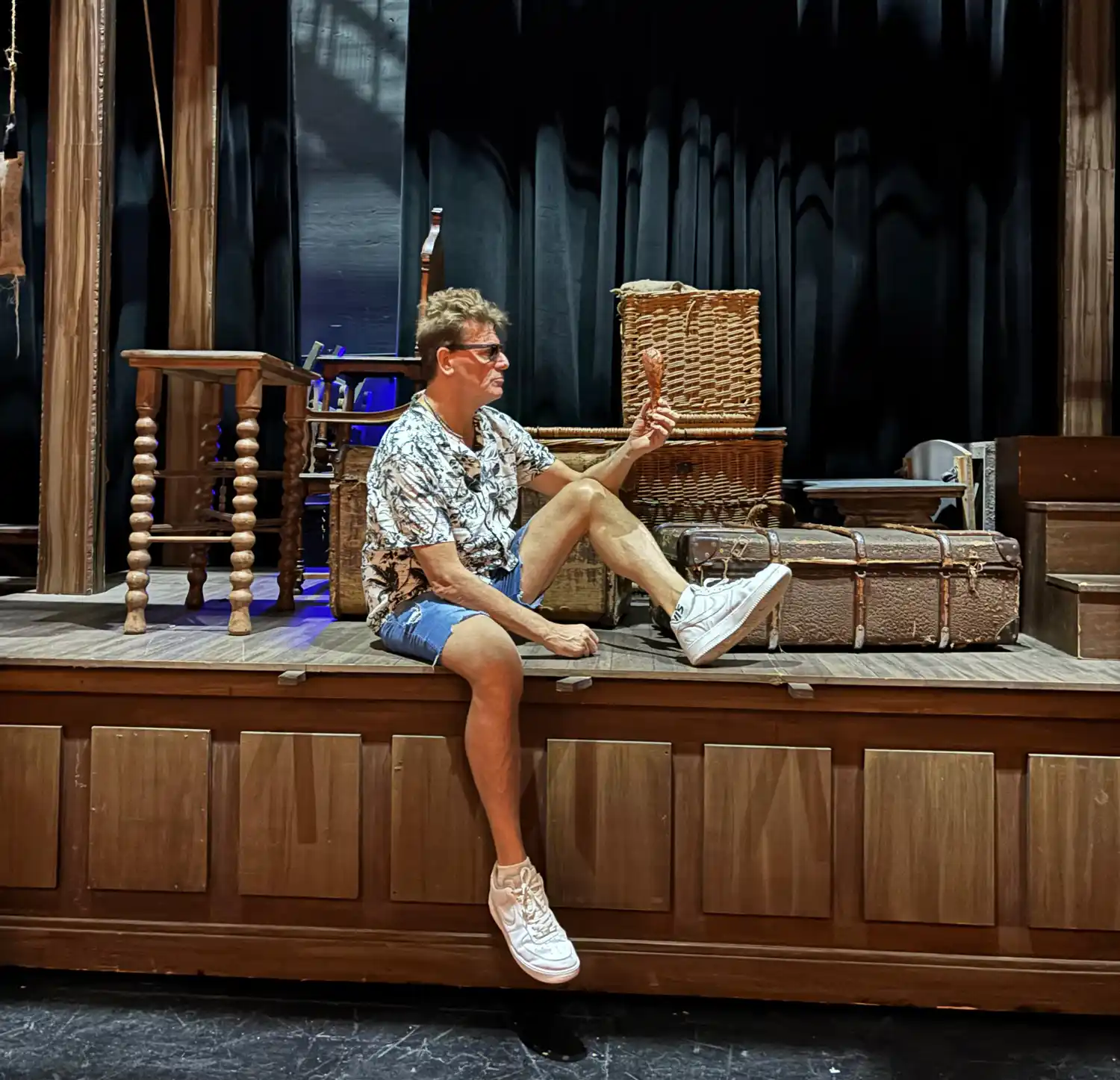 El bajista que supo tocar con músicos reconocidos del país y se posicionó fuertemente en la industria, pasó por el Teatro Tronador BNA de Mar del Plata.