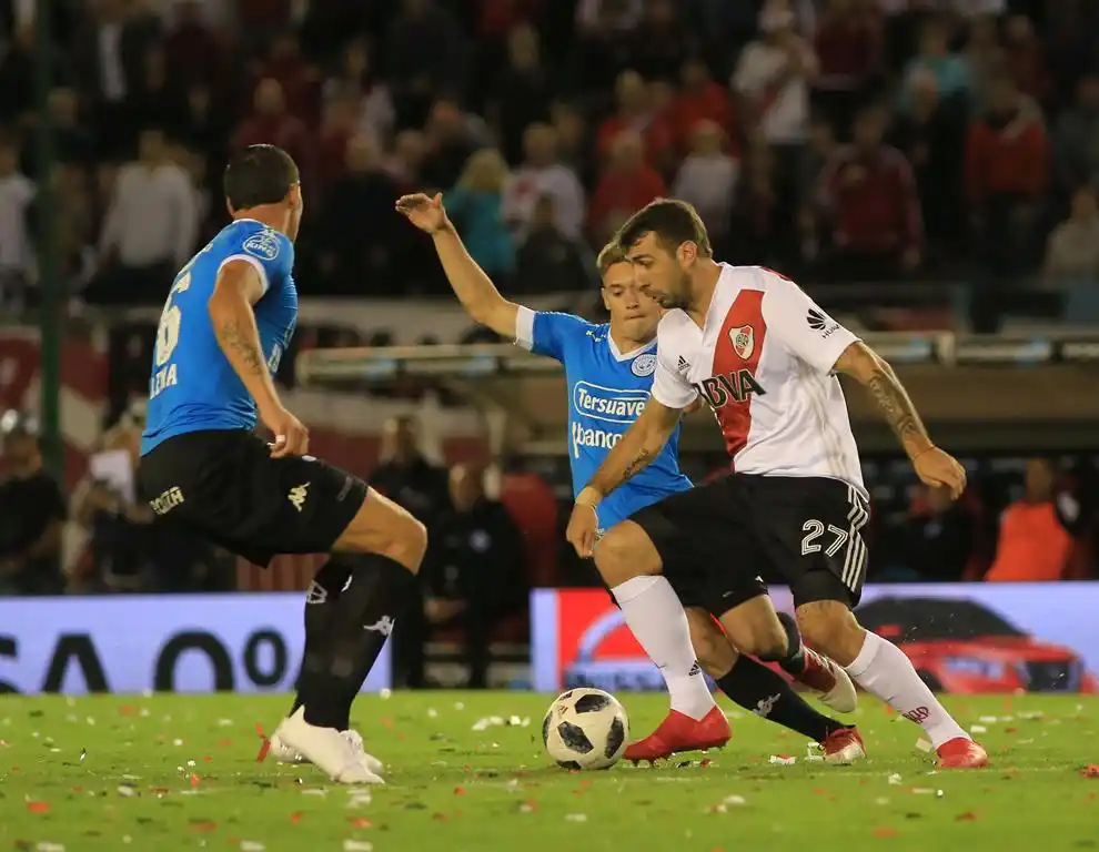 River celebró la Supercopa  con un triunfo ante Belgrano