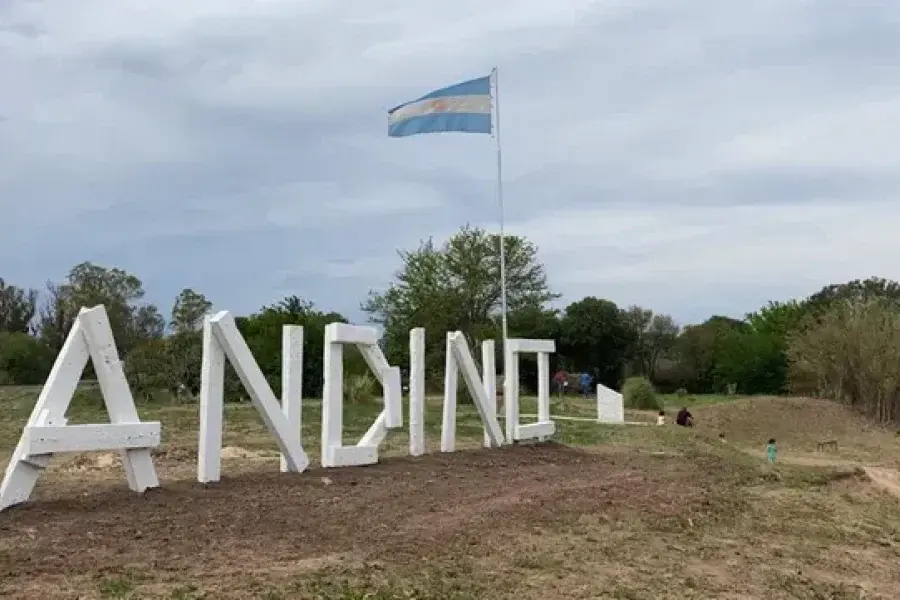 Ataque a balazos en Pueblo Andino: el joven asesinado estaba vinculado a Los Monos