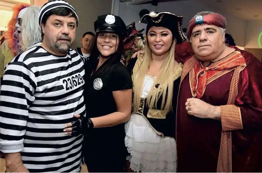 Caruso Lombardi se vistió de presidiario