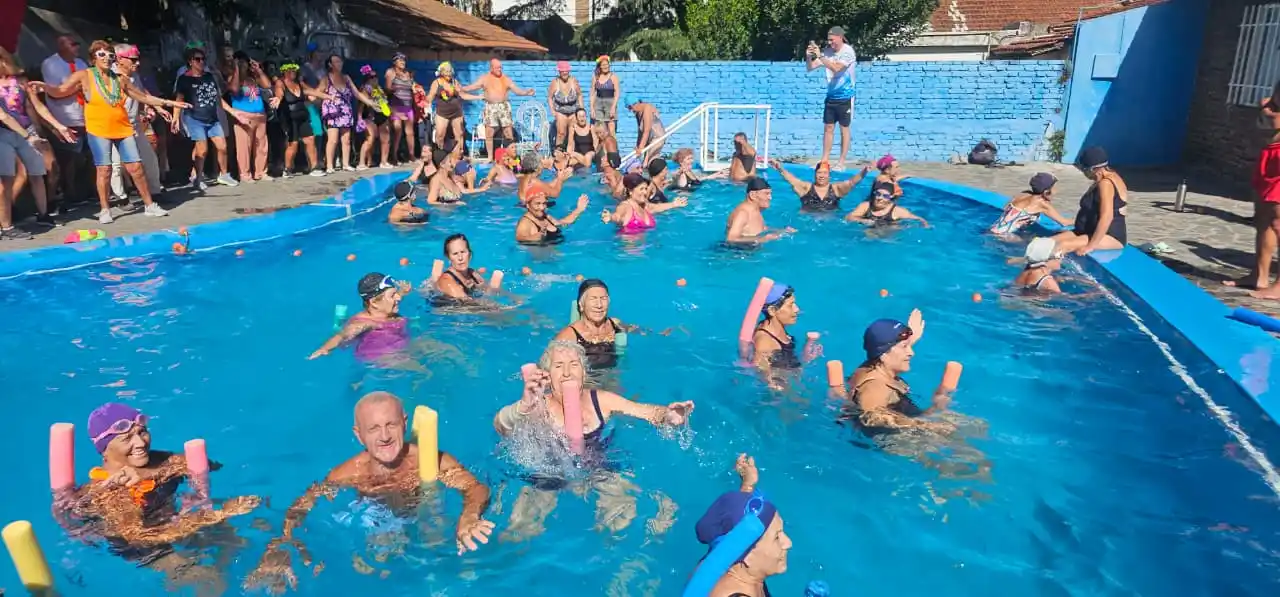 El cierre de la Colonia de Adultos Mayores se realizó en el Centro Hacer.