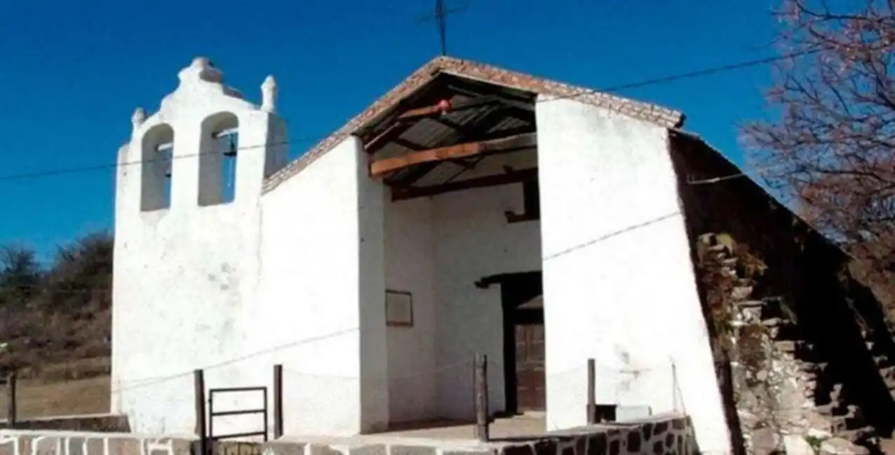 El presidente comunal de Las Palmas cayó del techo de una Iglesia y está grave