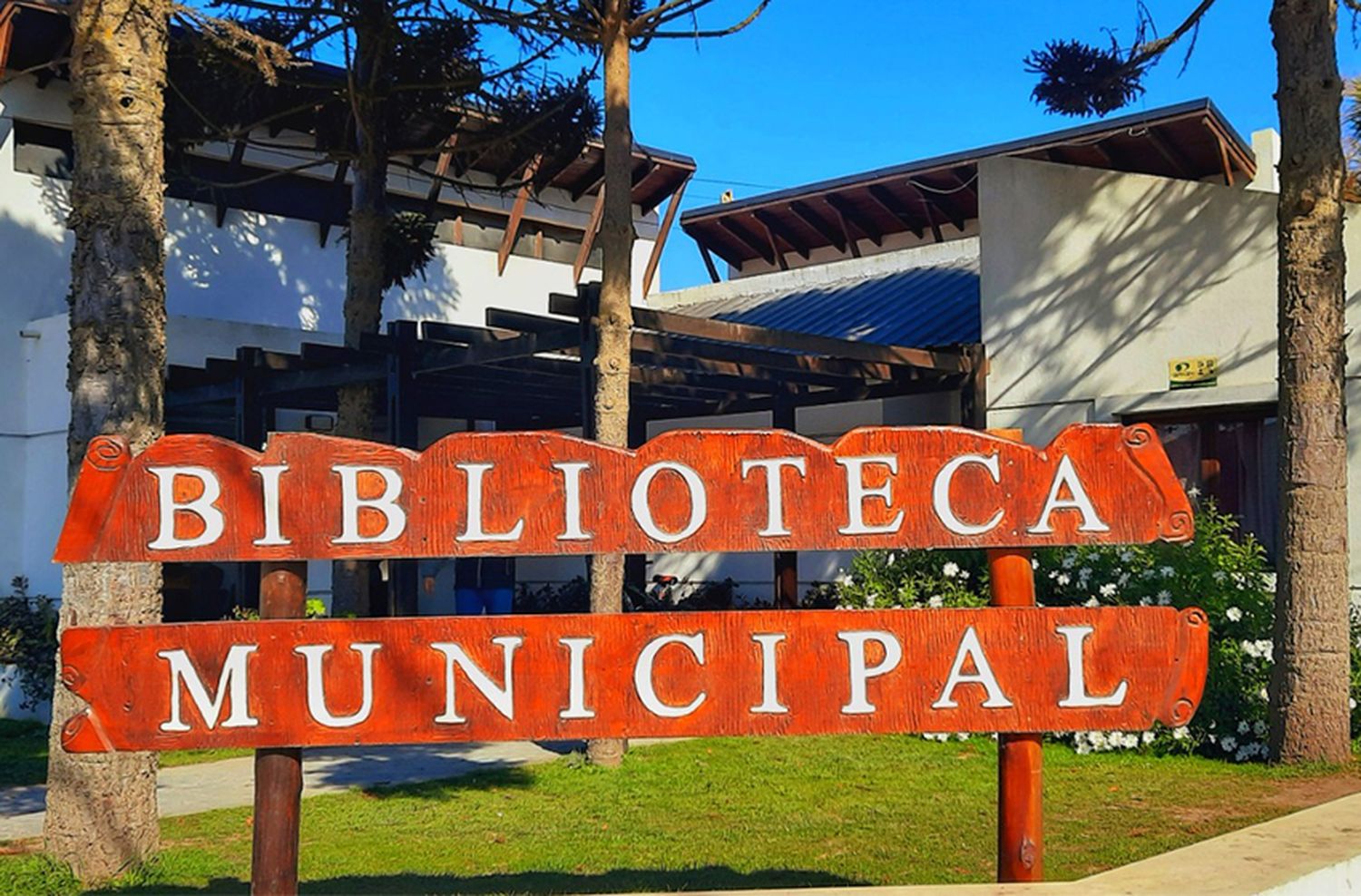 Punto Joven: talleres en la Biblioteca San Martín de Santa Clara del Mar