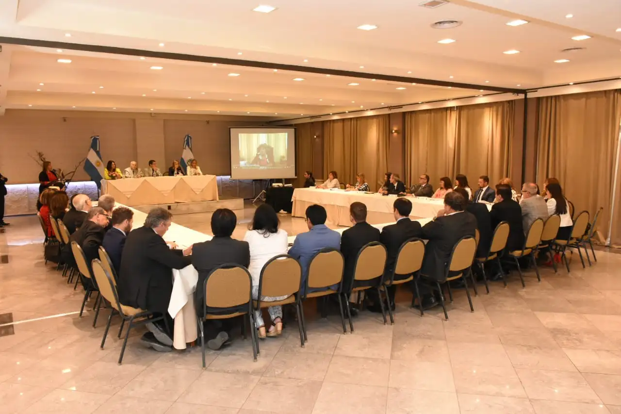 Jueces de Paz de todo el país debatieron en San Juan