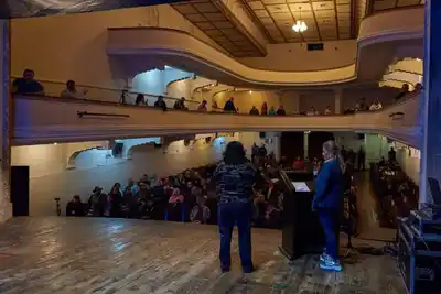 Se está desarrollando en Victoria el 9ª Congreso Ovni Internacional