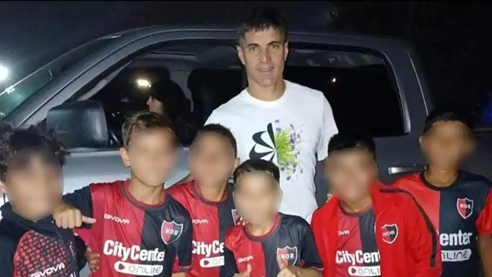 La foto que debería poner en jaque al fútbol rosarino