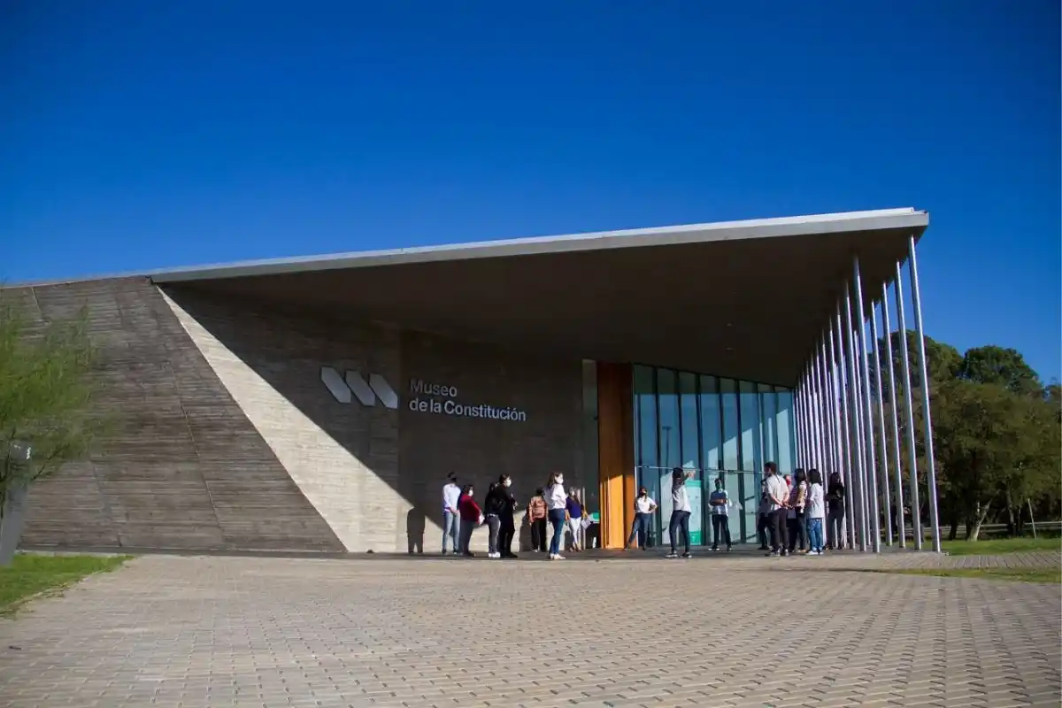 Reunirá a empresas del exterior de más de 30 destinos con firmas locales