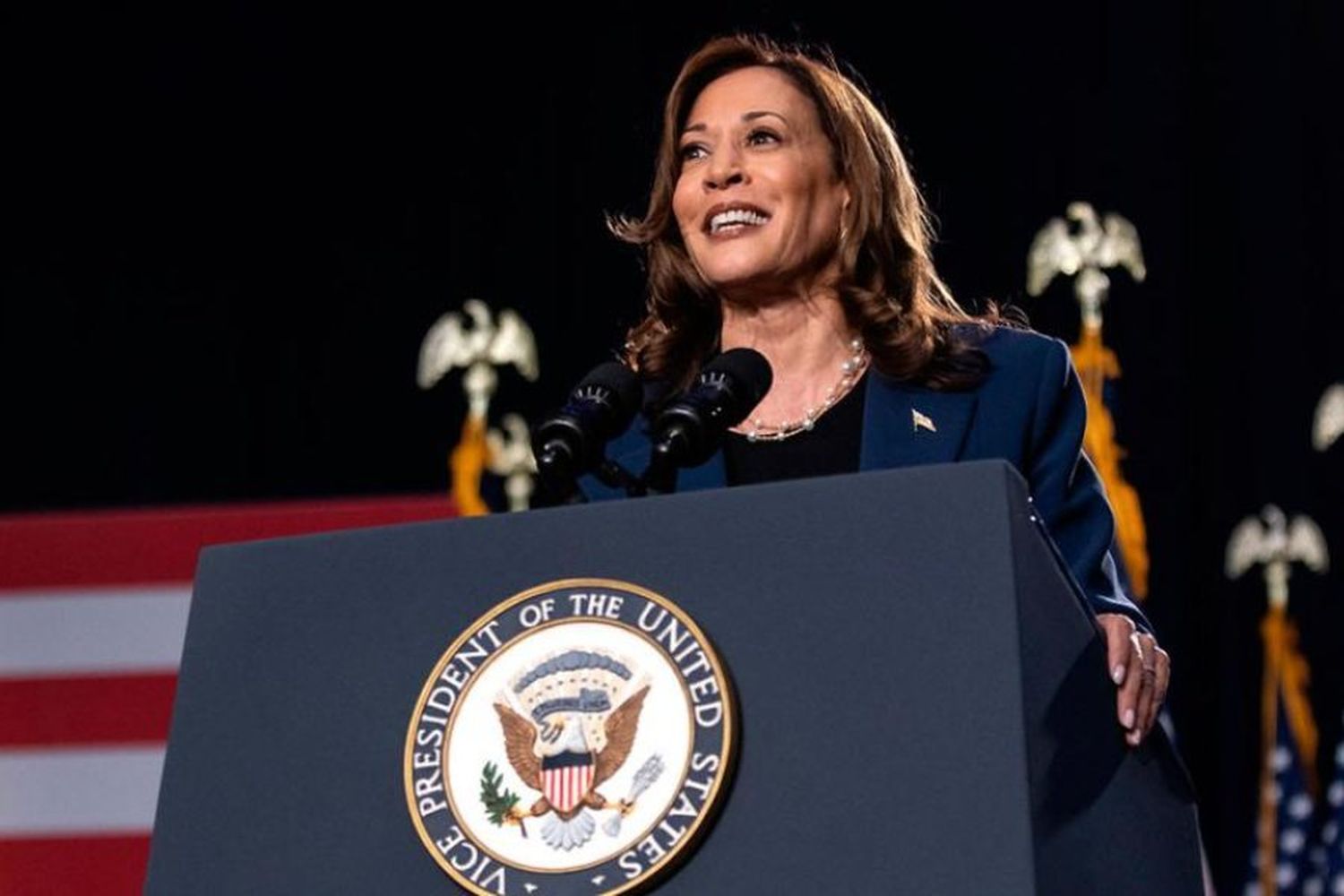 Kamala Harris: "Me postulo para presidenta de Estados Unidos"