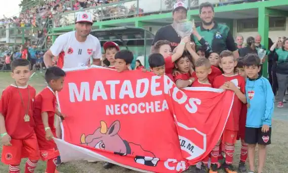 Valiosa experiencia para chicos del Club Mataderos en Santa Fe