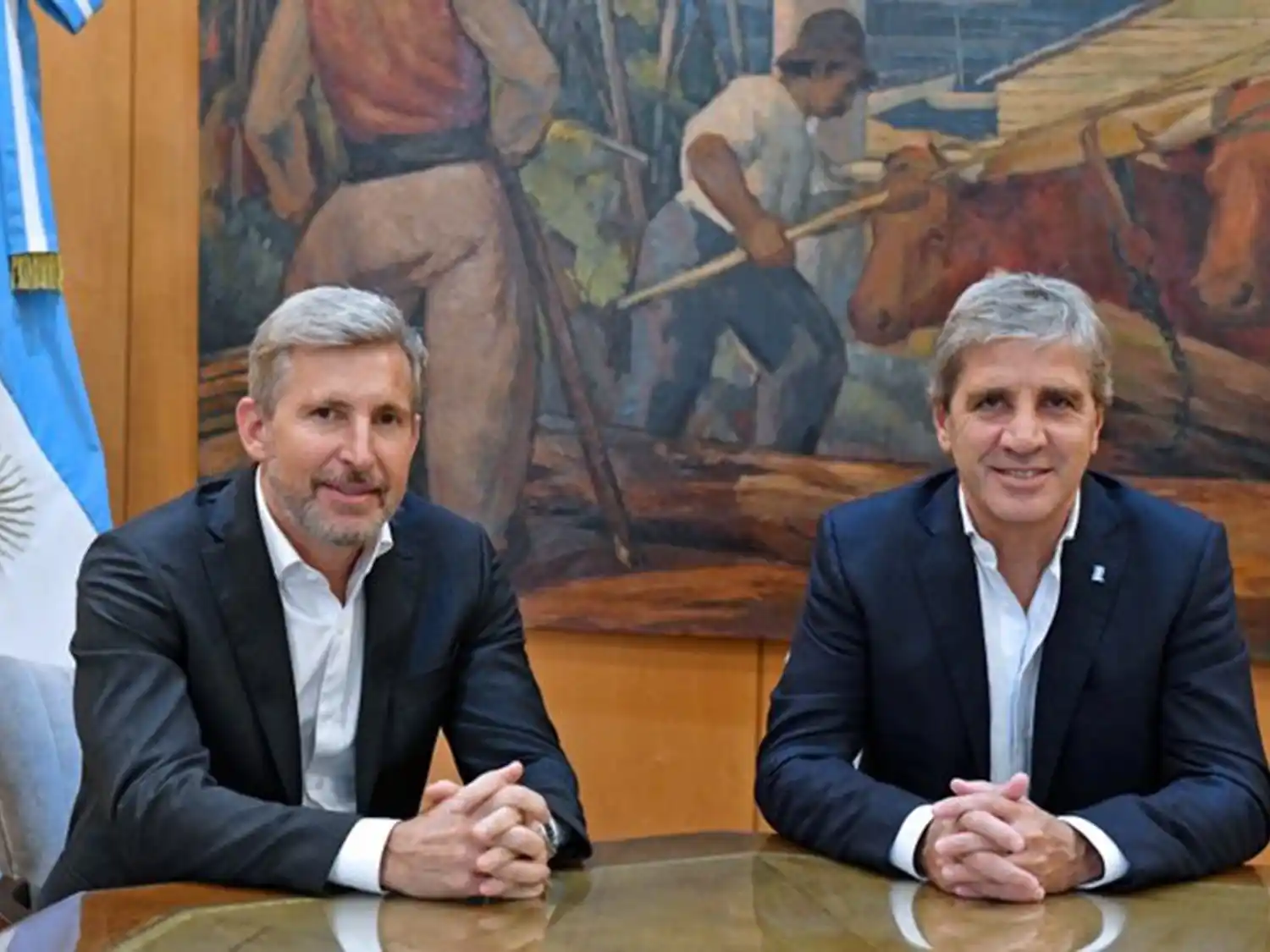 Rogelio Frigerio se reunió con Luis Caputo para impulsar obras viales y alivio fiscal