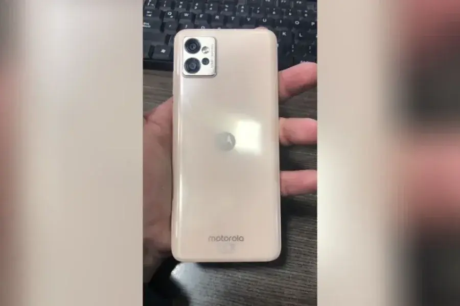 Dejó el celular en la caja de un supermercado mientras pasaba los productos y se lo robaron