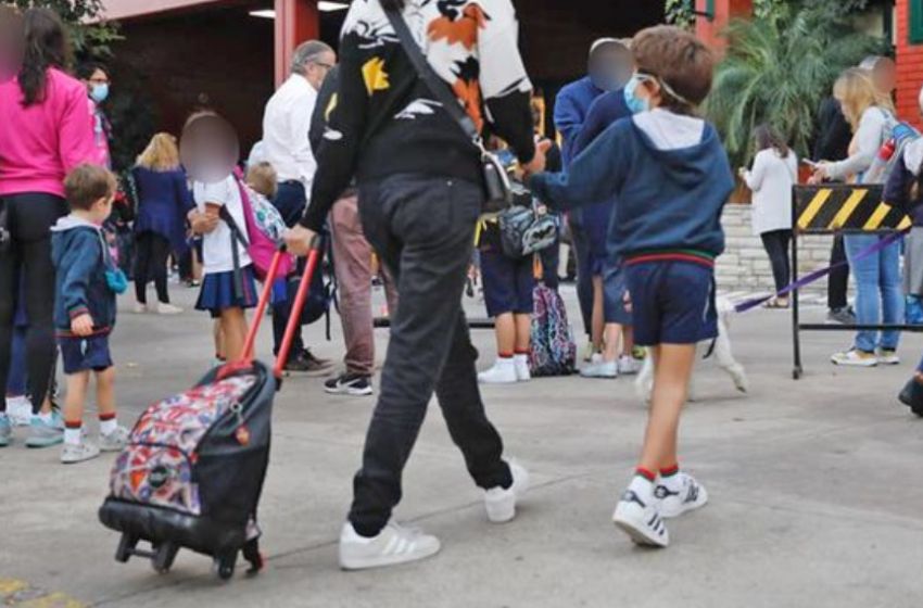 "Queremos que haya clases todos los días, para todos los chicos, en todas las escuelas"