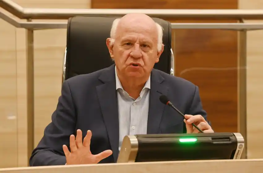 Tessandori: «La Municipalidad te castiga rápido pero te protege lento”