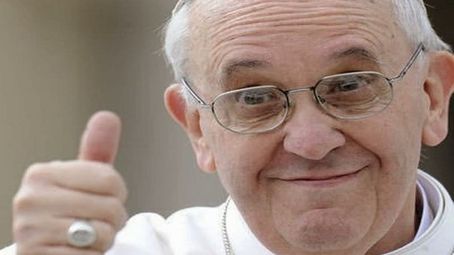 No perder el sentido del humor y huir de los chismes: la simpática exigencia del Papa a los religiosos