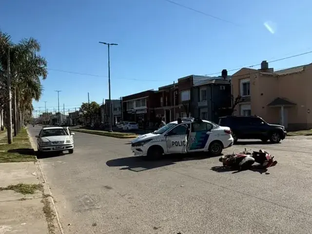 El accidente ocurrió en Sarmiento y Frers.