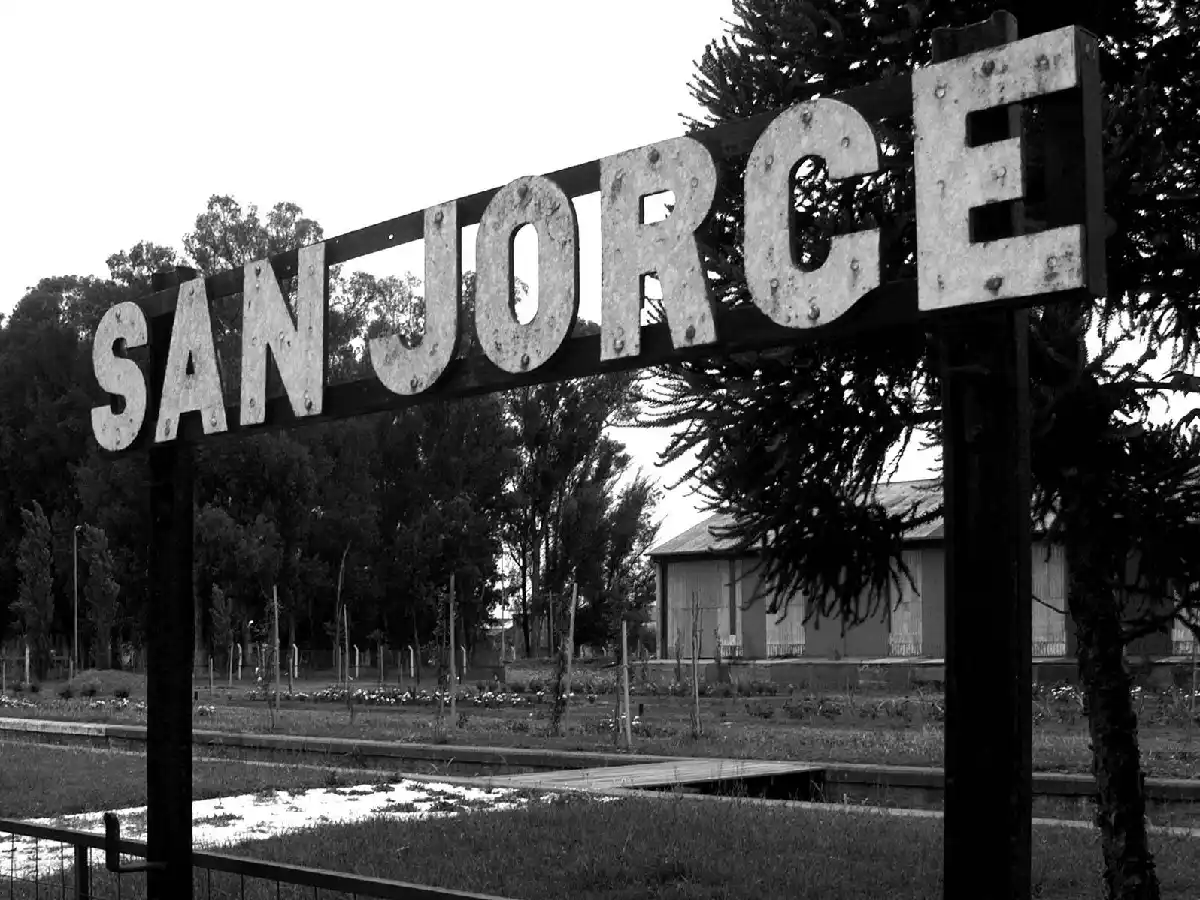 Detuvieron a dos policías de San Jorge por extorsión 