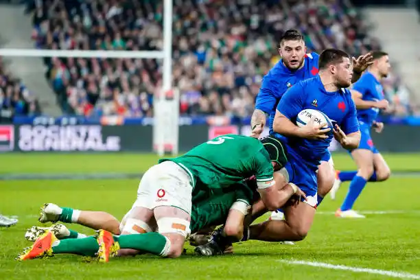 Triunfo clave de Francia ante Irlanda