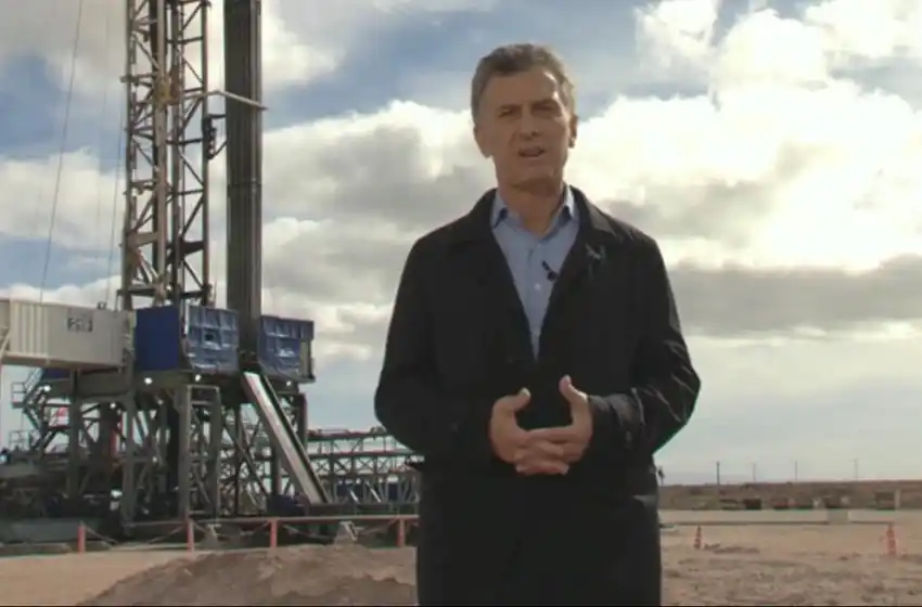 Macri pidió a las provincias que supriman los impuestos a servicios públicos