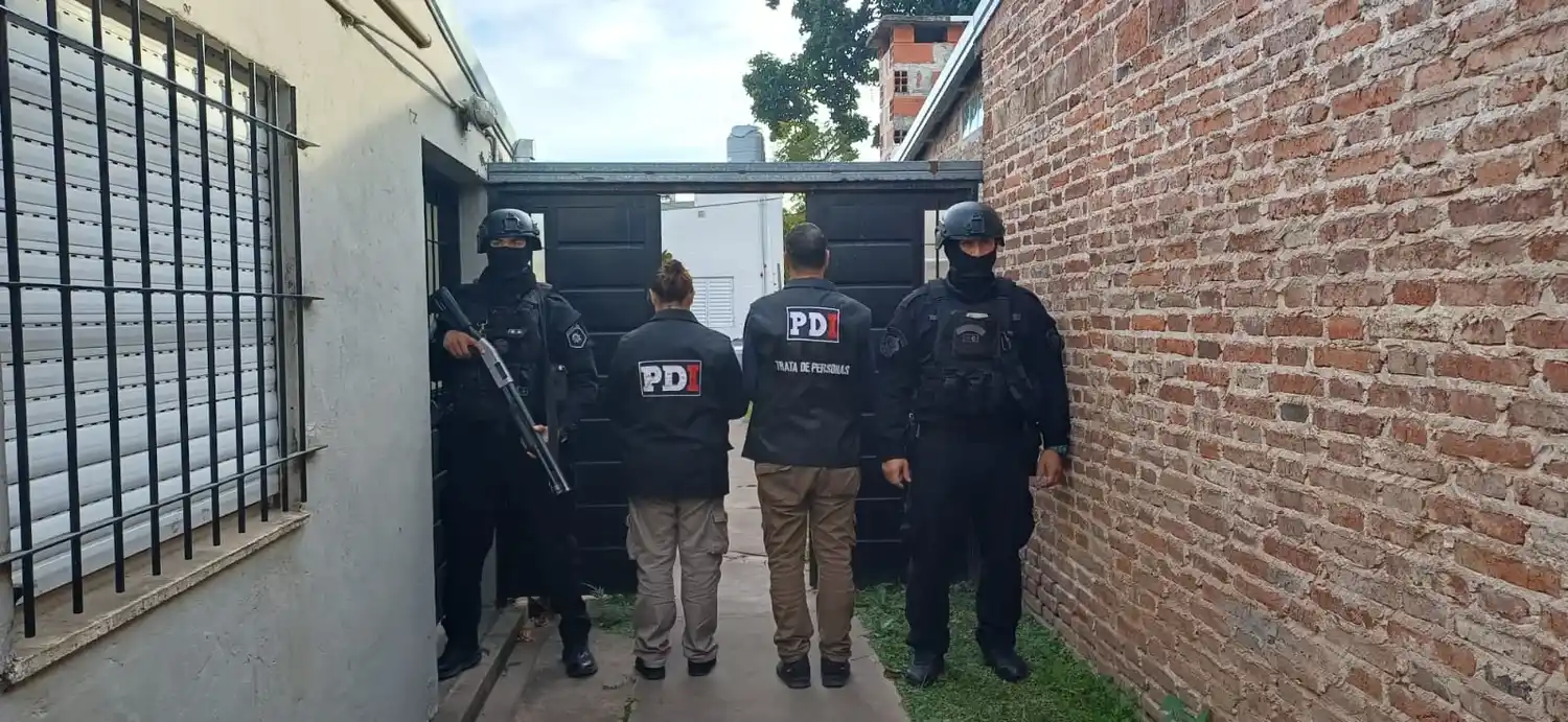 allanamiento pdi esperanza - 4