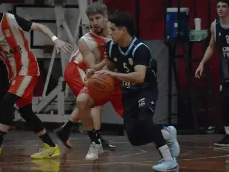 El clásico rafaelino entre la Crema y el León, abre la fecha 8 del Pre Federal de básquet. Foto:AR