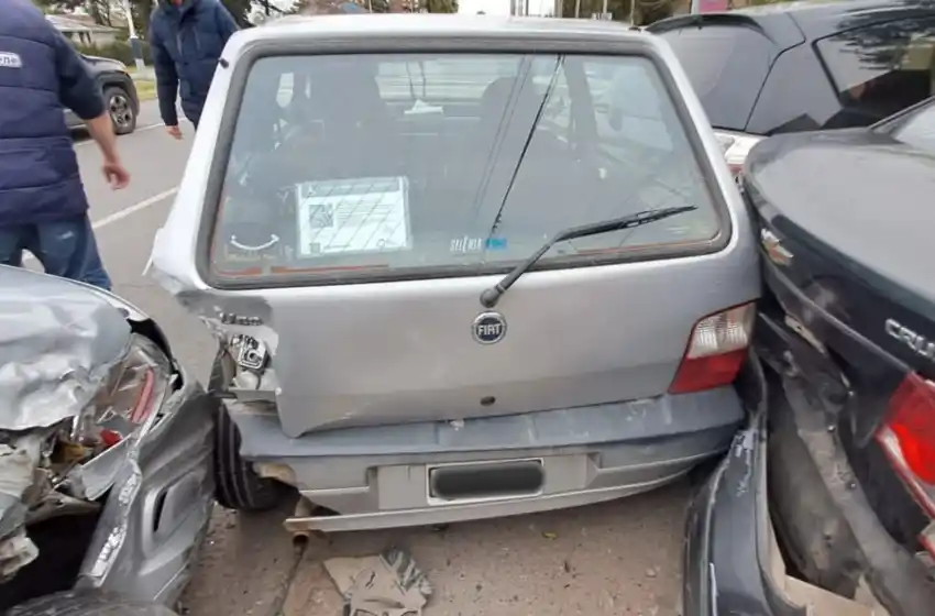 Cuádruple choque en Constitución