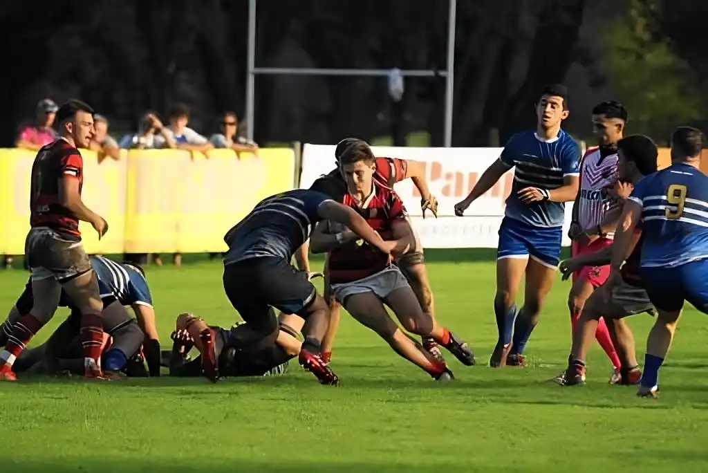 Jockey Club lo ganó sobre la hora y sigue en la zona alta