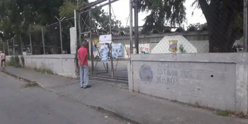 CNE de Maduro extiende votación hasta las 7:00 p. m.