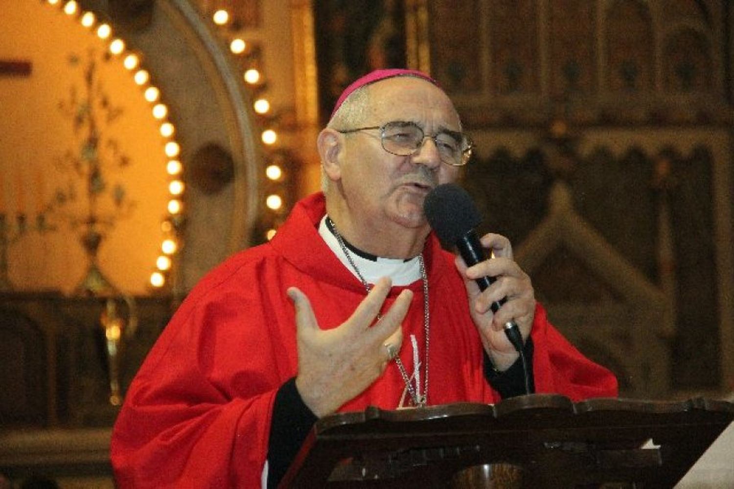 Monseñor Fernández: "Esto ha marcado una huella que ya no sale de mi vida, por eso me voy feliz de sentirme alguien de esta tierra"