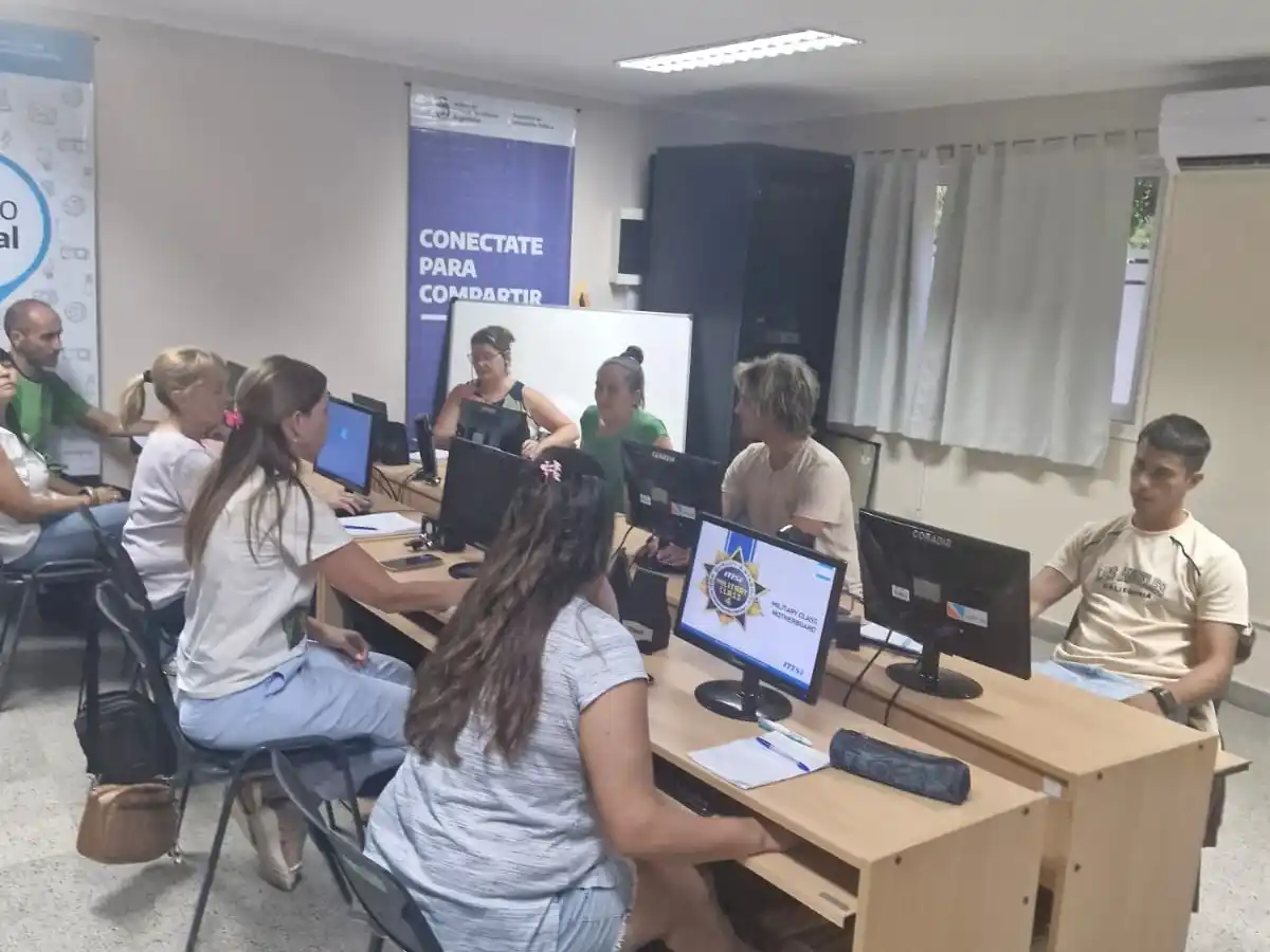 Inicia un nuevo taller en el punto digital del CIC