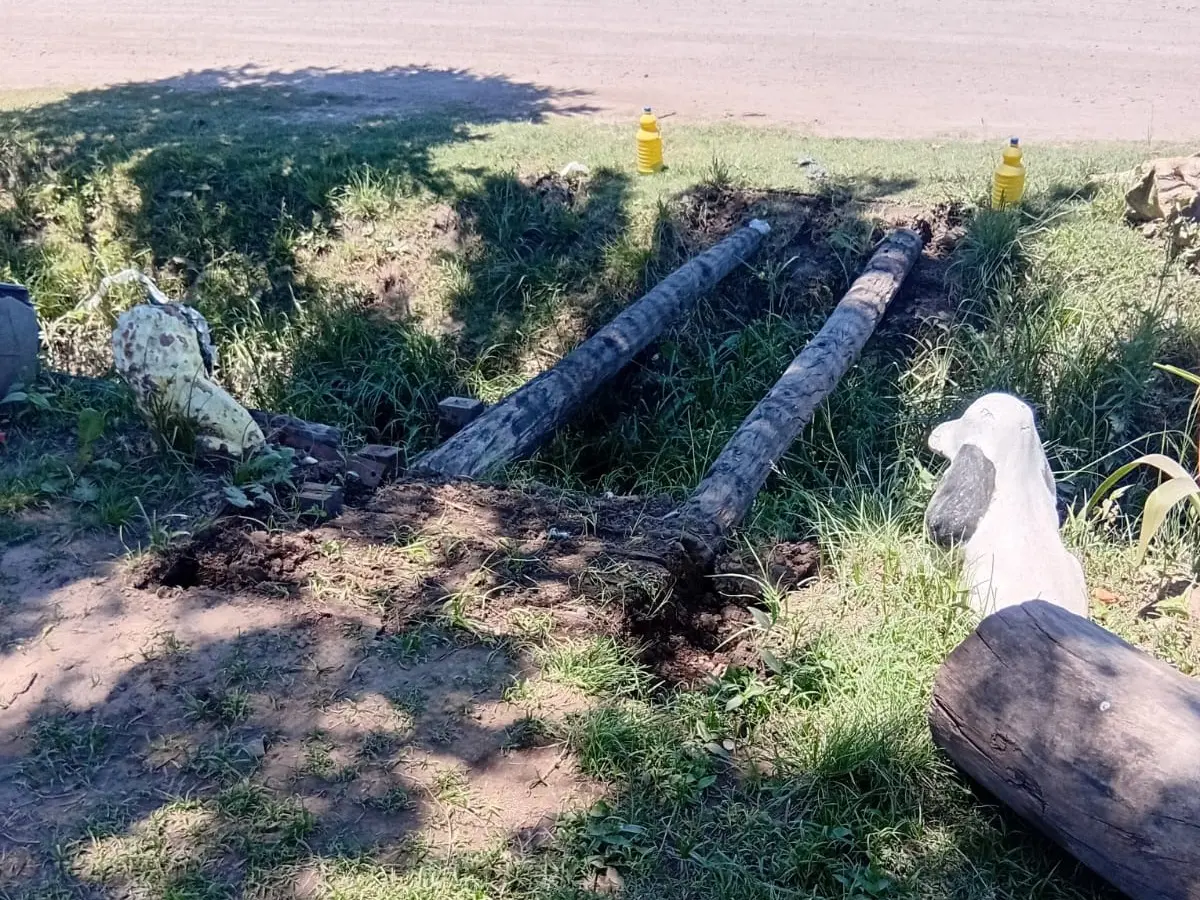 Insólito robo en Rafaela: armó un “puente” de tarimas a su kiosco y se lo llevaron durante la madrugada