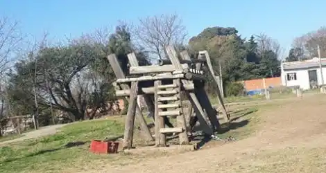 Reclamo: Plazas descuidadas