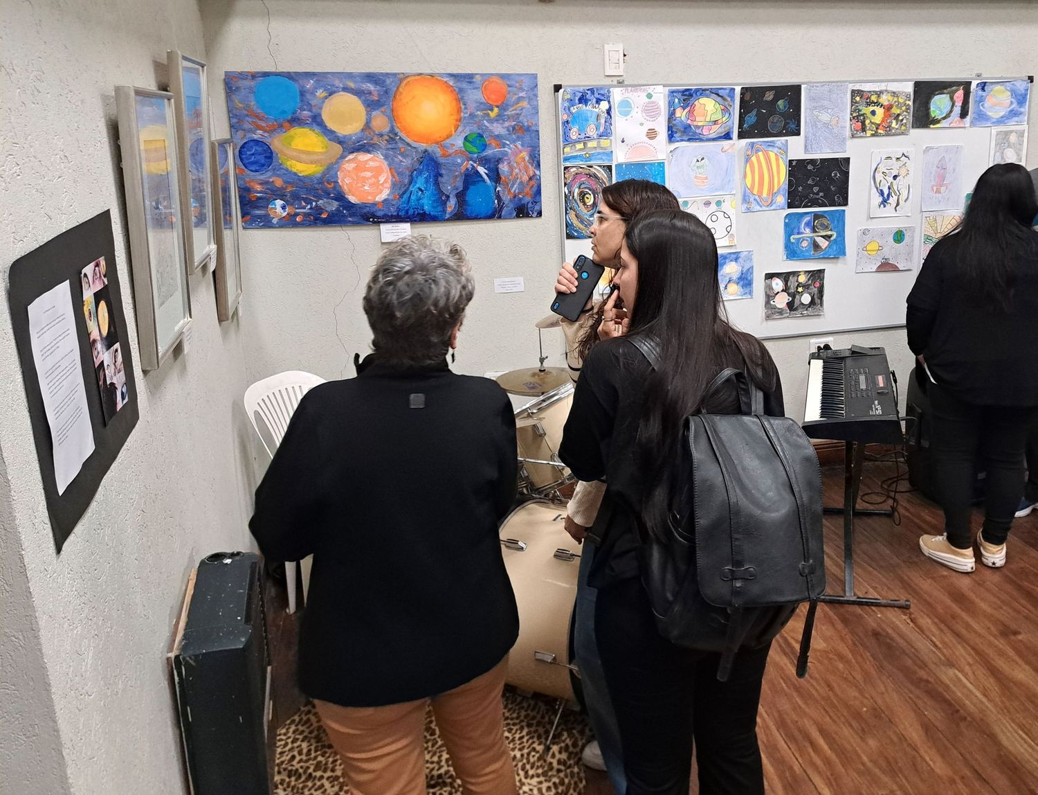 La exposición se inauguró este jueves. Foto: Municipalidad de Villa Cañás.