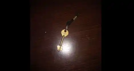 Llaves encontradas en Caseros al 200