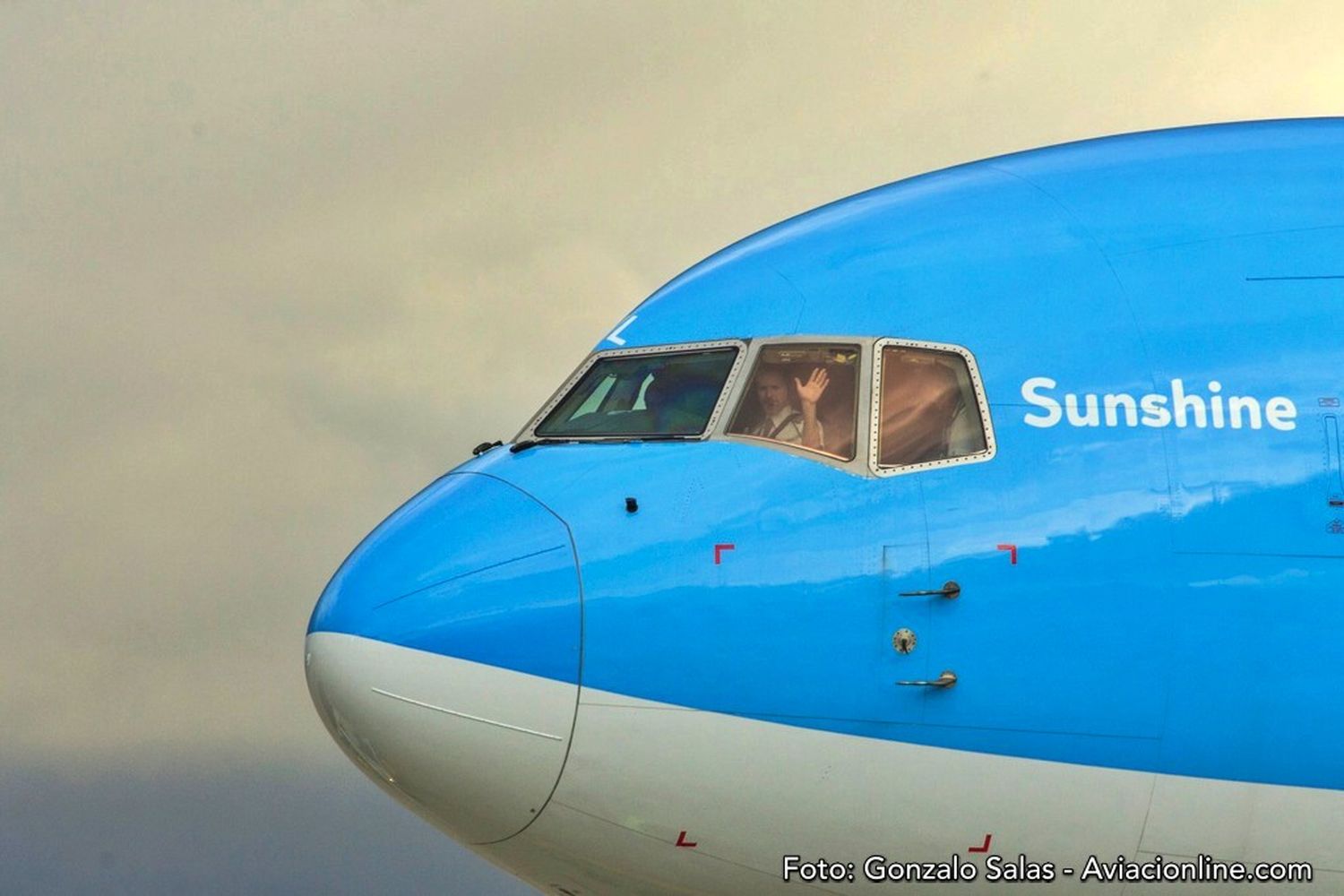 [Fotogalería] Boeing 767-300ER de TUI en el aeropuerto de Ushuaia