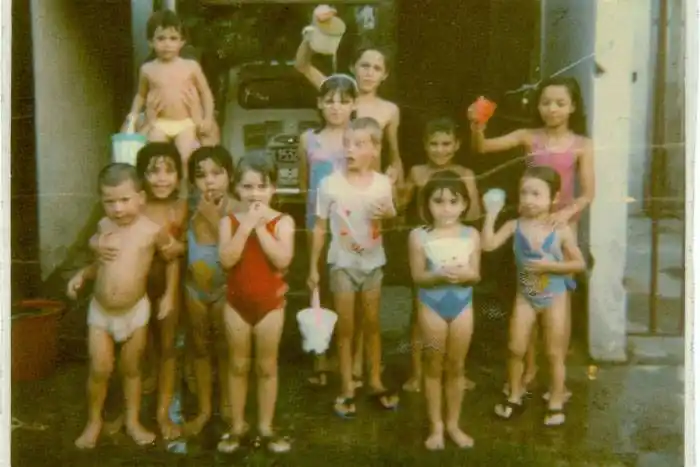 El CEFER expone trabajos del taller �SMi  barrio en fotos⬝