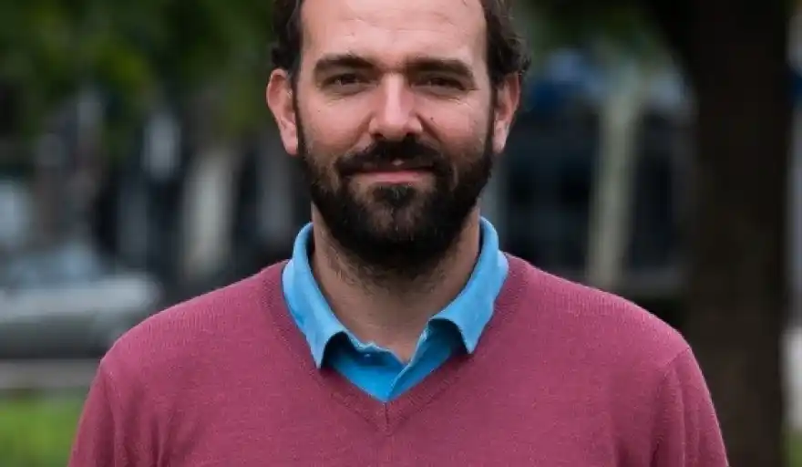 Agustín Mestralet, candidato a concejal del Frente de Izquierda en Olavarría