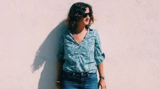 Una mujer asegura que en su sombra se ve la cara de Lionel Messi