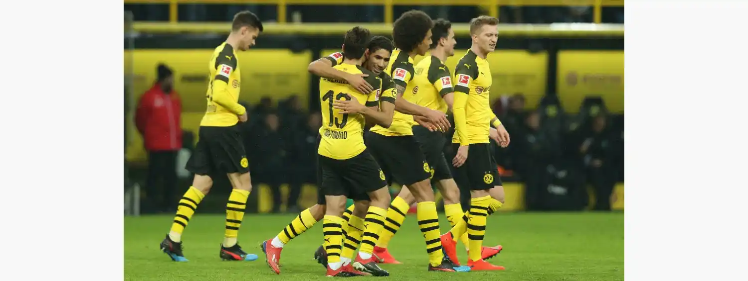 La Bundesliga se reanuda con el clásico entre Dortmund y Schalke 04