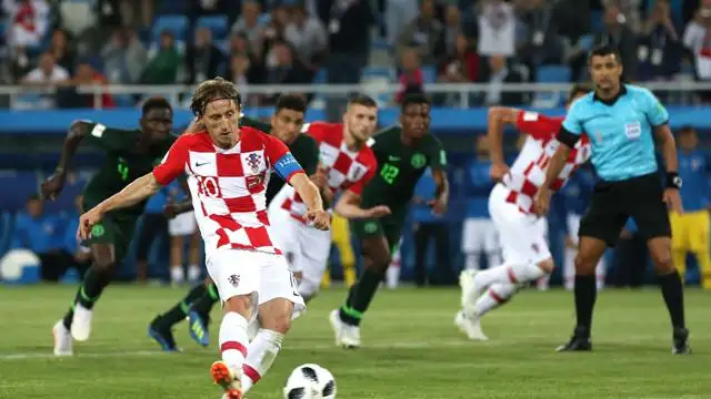 Croacia festejó frente a Nigeria y lidera en el grupo de Argentina