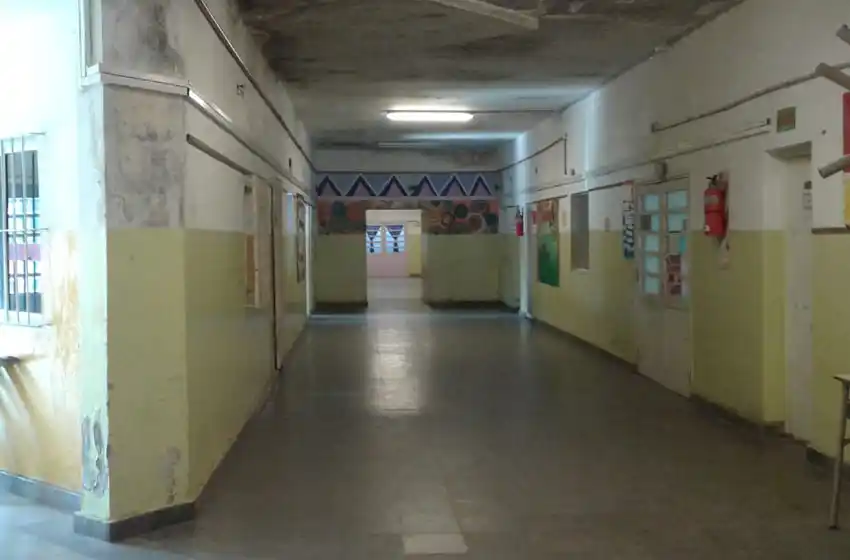 "Prometieron 3 mil jardines y 10 mil aulas: todavía no se hizo nada"