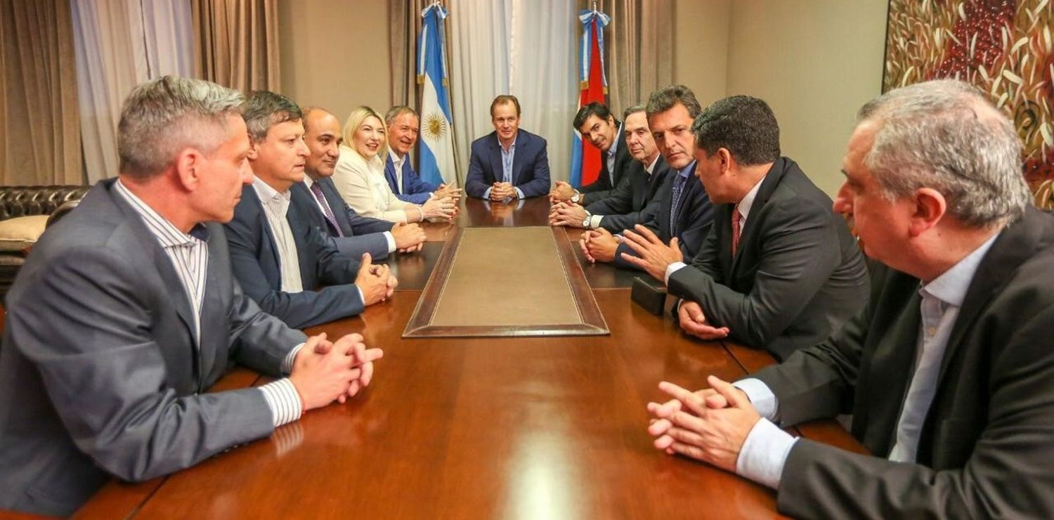 Con Bordet como anfitrión, el espacio «Alternativa Federal» sumó el respaldo de varios gobernadores